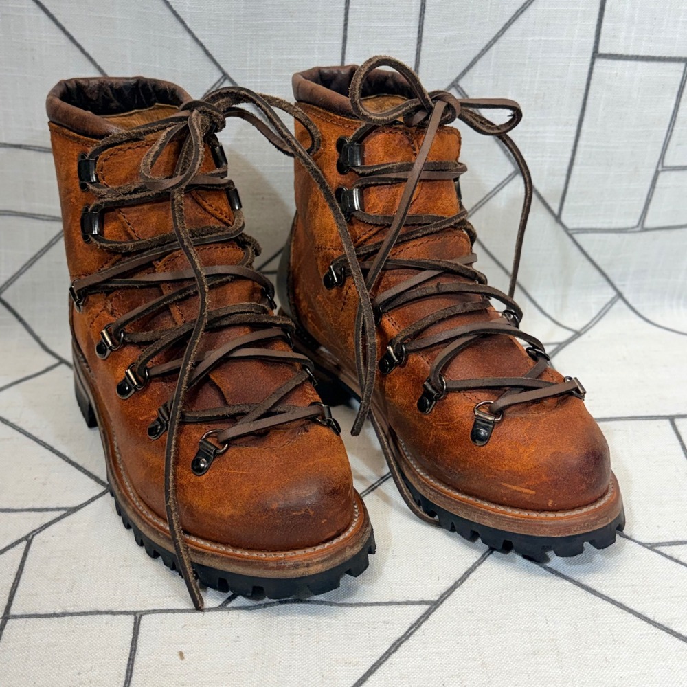 Freebird Hiker Boots Size 7 Tan Distressed Leather Lace Up Lug Sole L98985